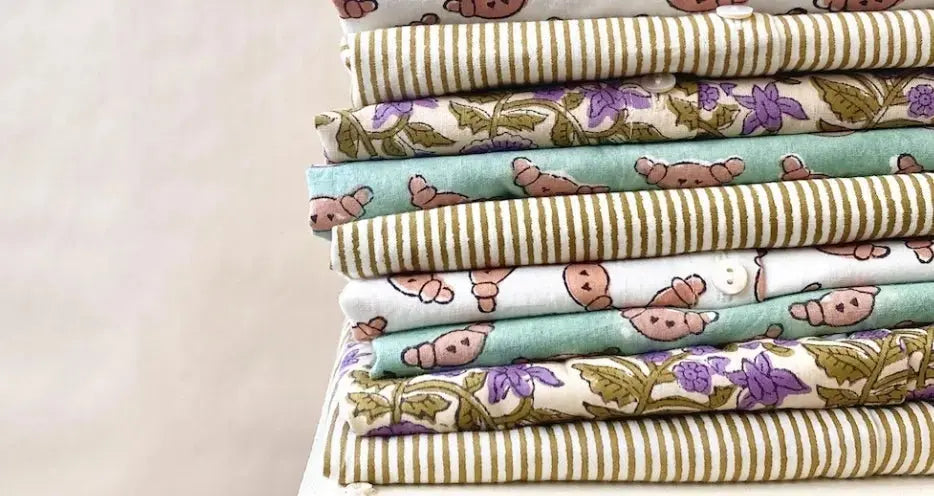 Foulard Apaches Collections enfant en block-print indien chez La Cabane Fontainebleau