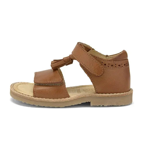 Sandales Flo Tassel pour enfant en cuir bruni beige Youngsoles