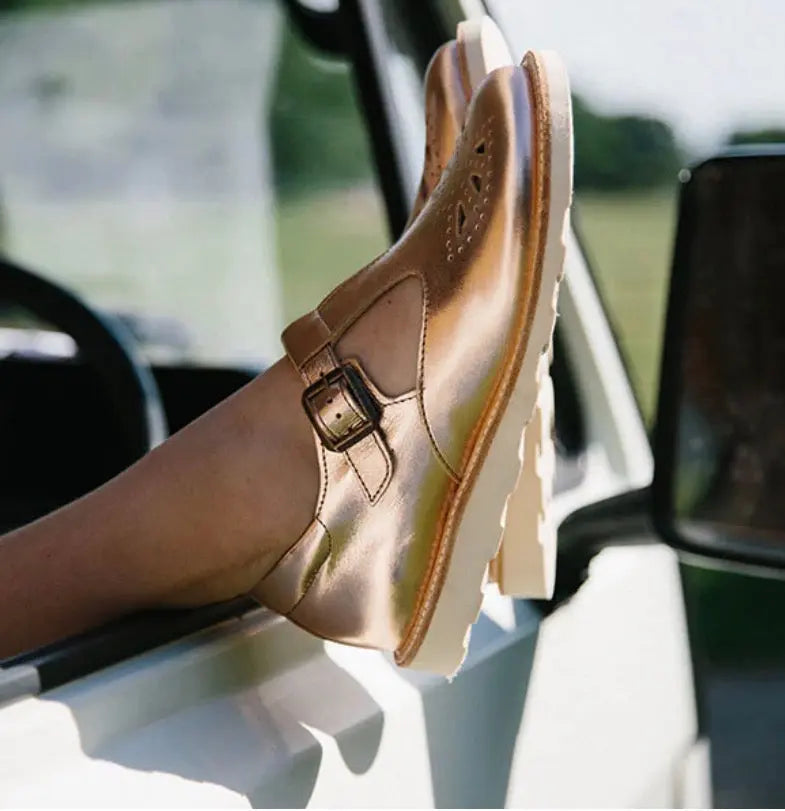 Chaussures Rosie T-bar pour enfant en cuir rose gold Youngsoles