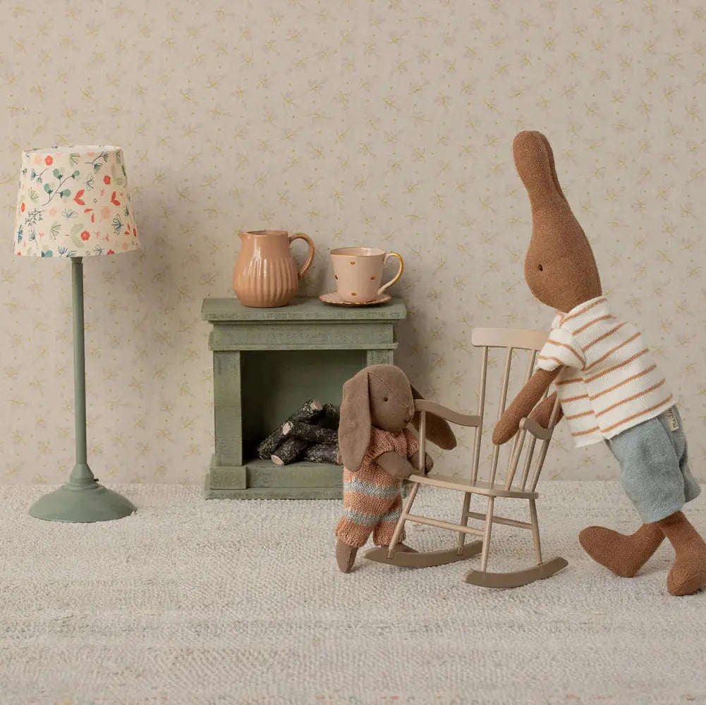 Rocking Chair Miniature Beige foncé Maileg