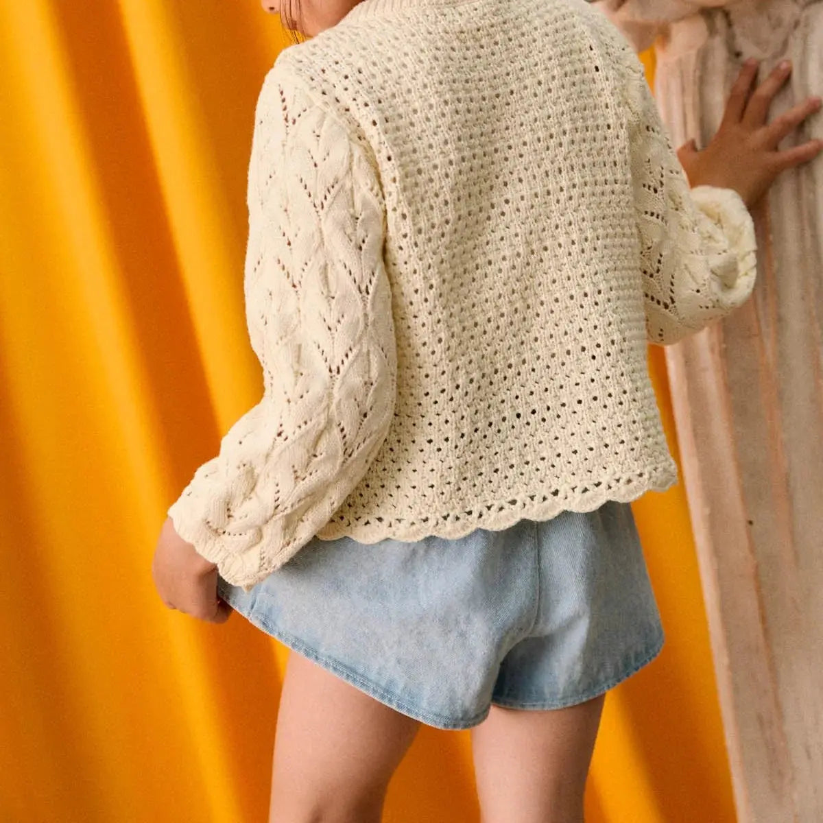 Short Asya Louise Misha