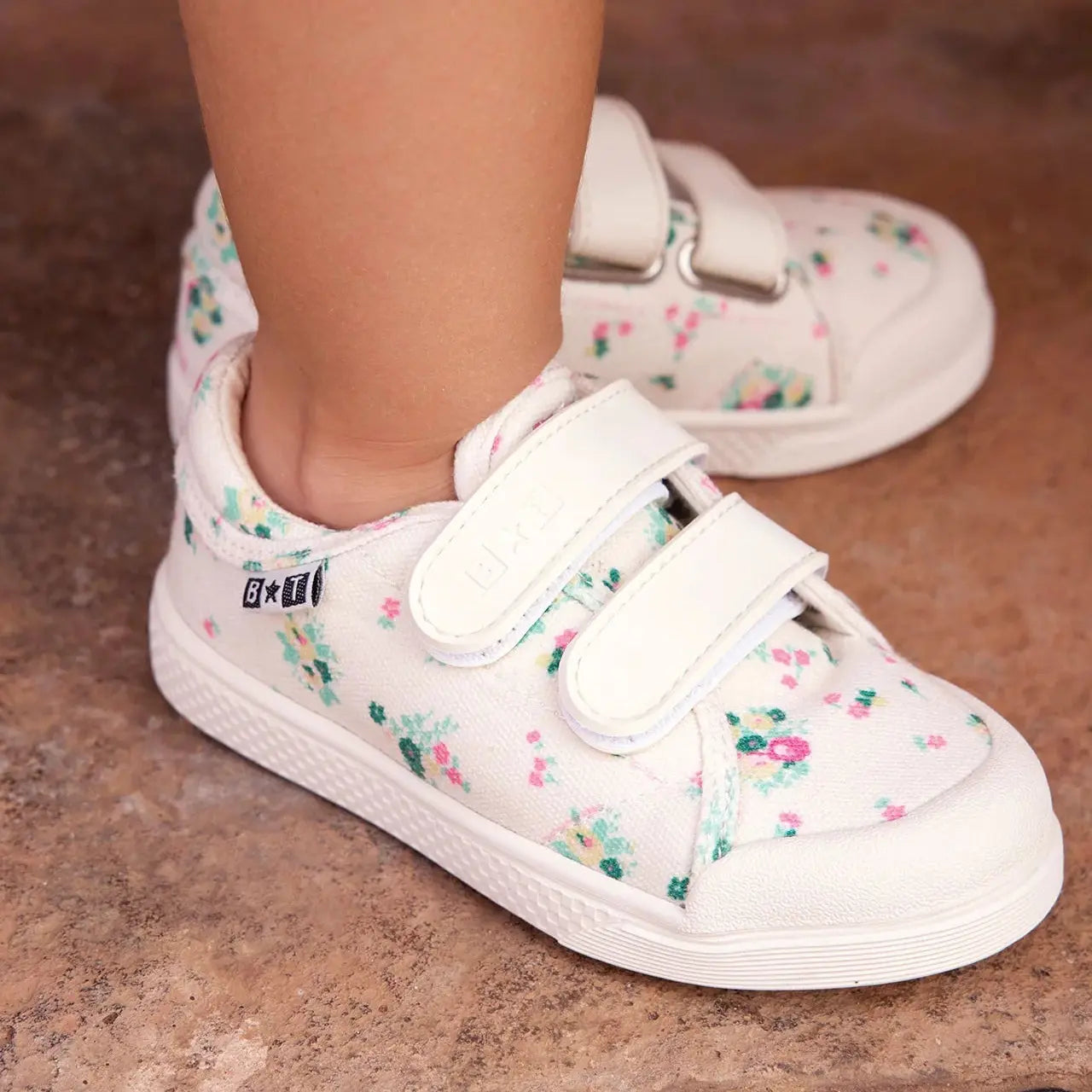 Izy Scratch Bouquet Bonton