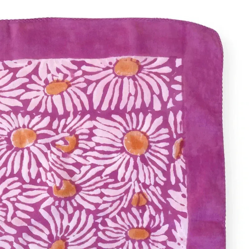 Foulard Lalavida Marguerite Fushia Apaches Collections