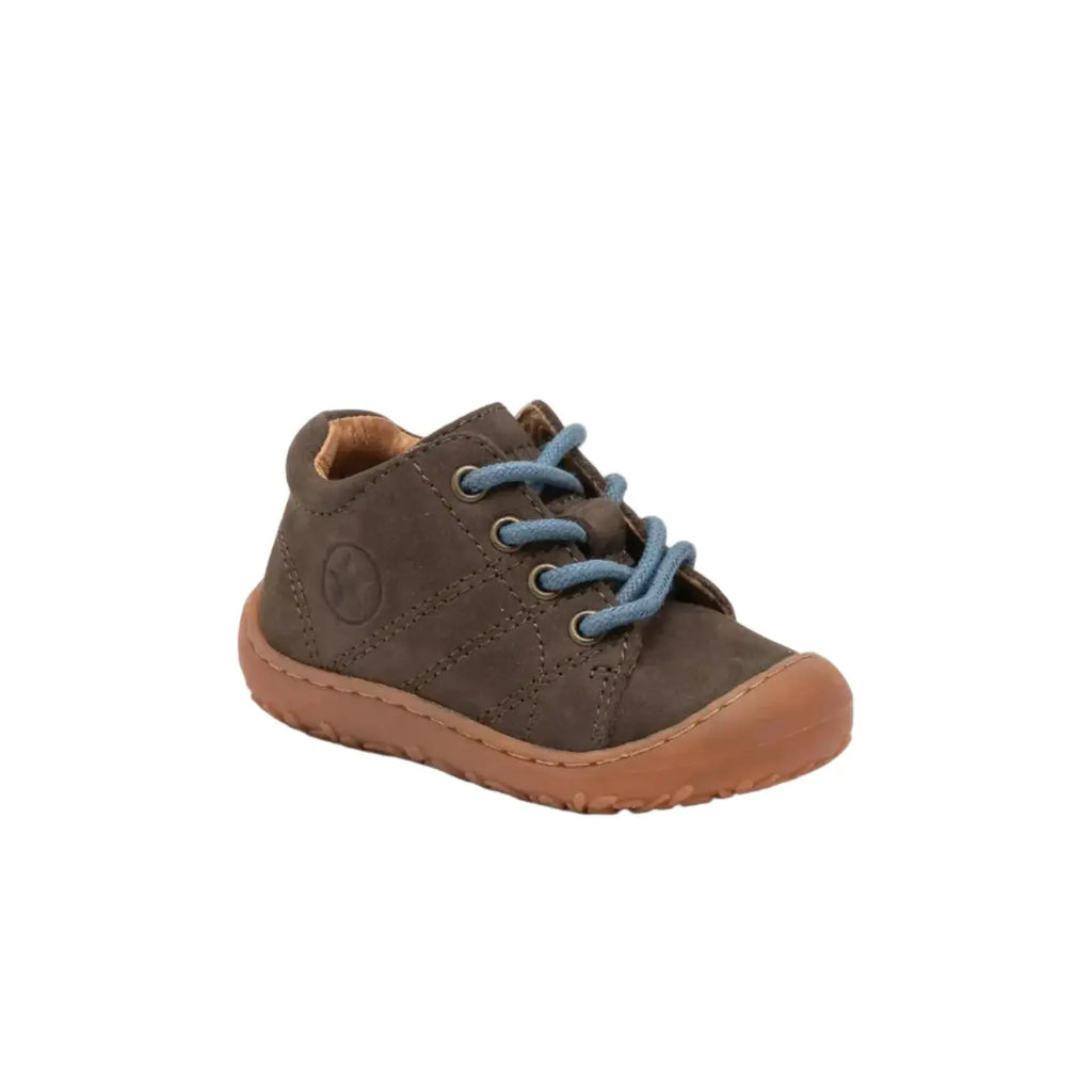 Barefoot Hale l Brown Bisgaard