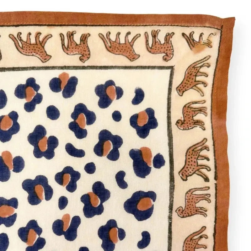Small Foulard Dupitta Léopard Rust Apaches Collections