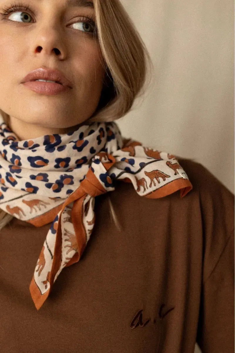 Big Foulard Dupatta Léopard Rust Apaches Collections
