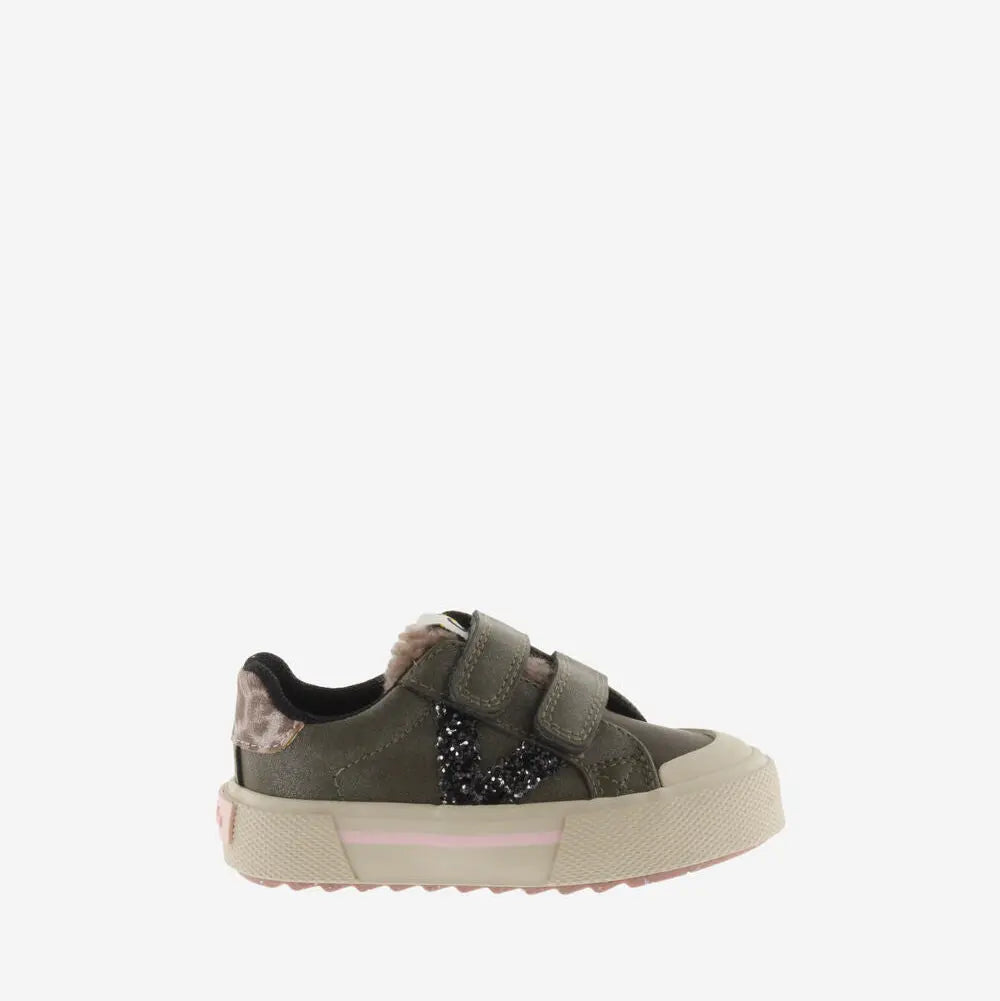 Baskets Tribu Kaki Victoria
