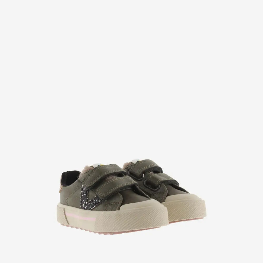 Baskets Tribu Kaki Victoria